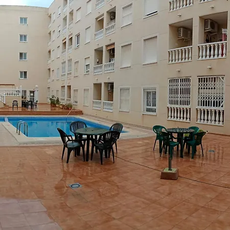 Estudio Wifi Bano 1 Sofa Cama Doble Piscina Playa 100mts Διαμέρισμα *