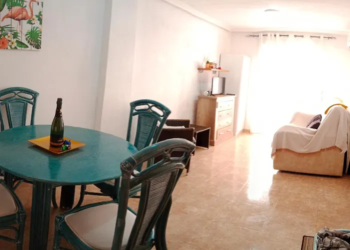 Estudio Wifi Bano 1 Sofa Cama Doble Piscina Playa 100mts * Torrevieja